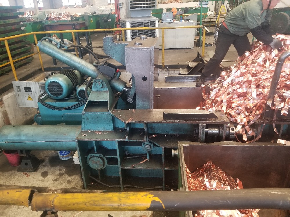 Thailand customer to buy  Rongde Machinery metal stamping machine site