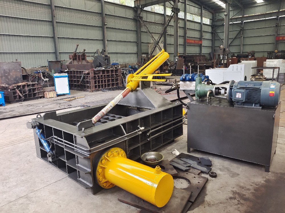 Hydraulic Scrap Metal Baler