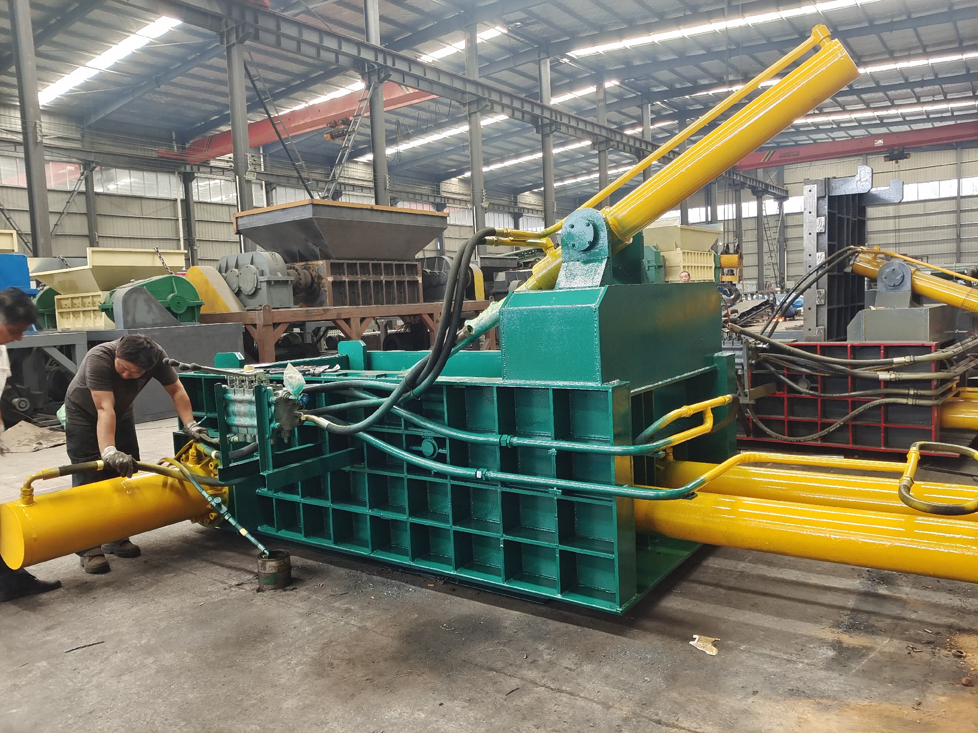 500 tons of automobile scrap metal press