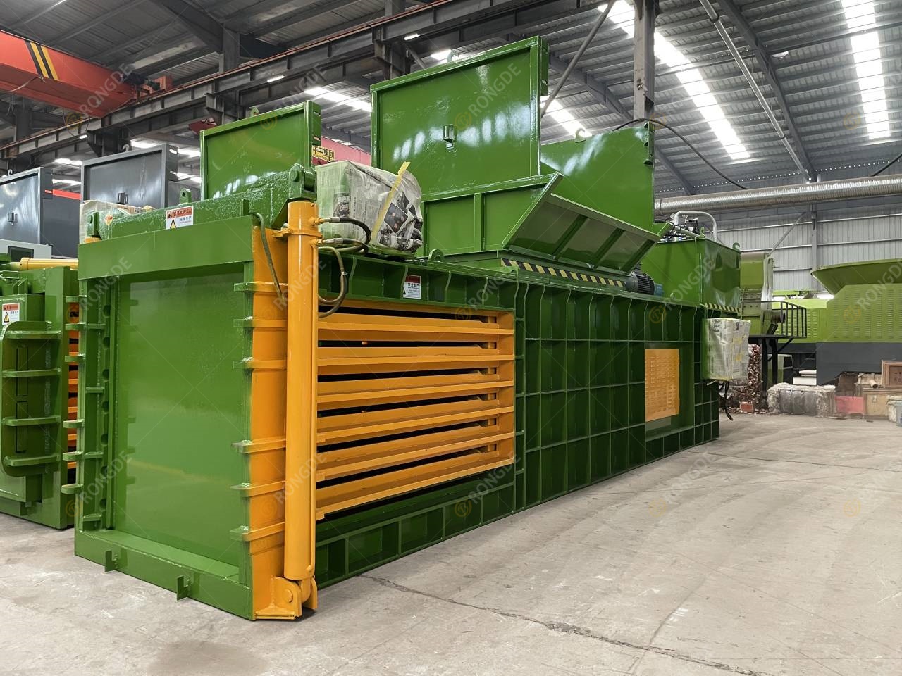 Straw baler