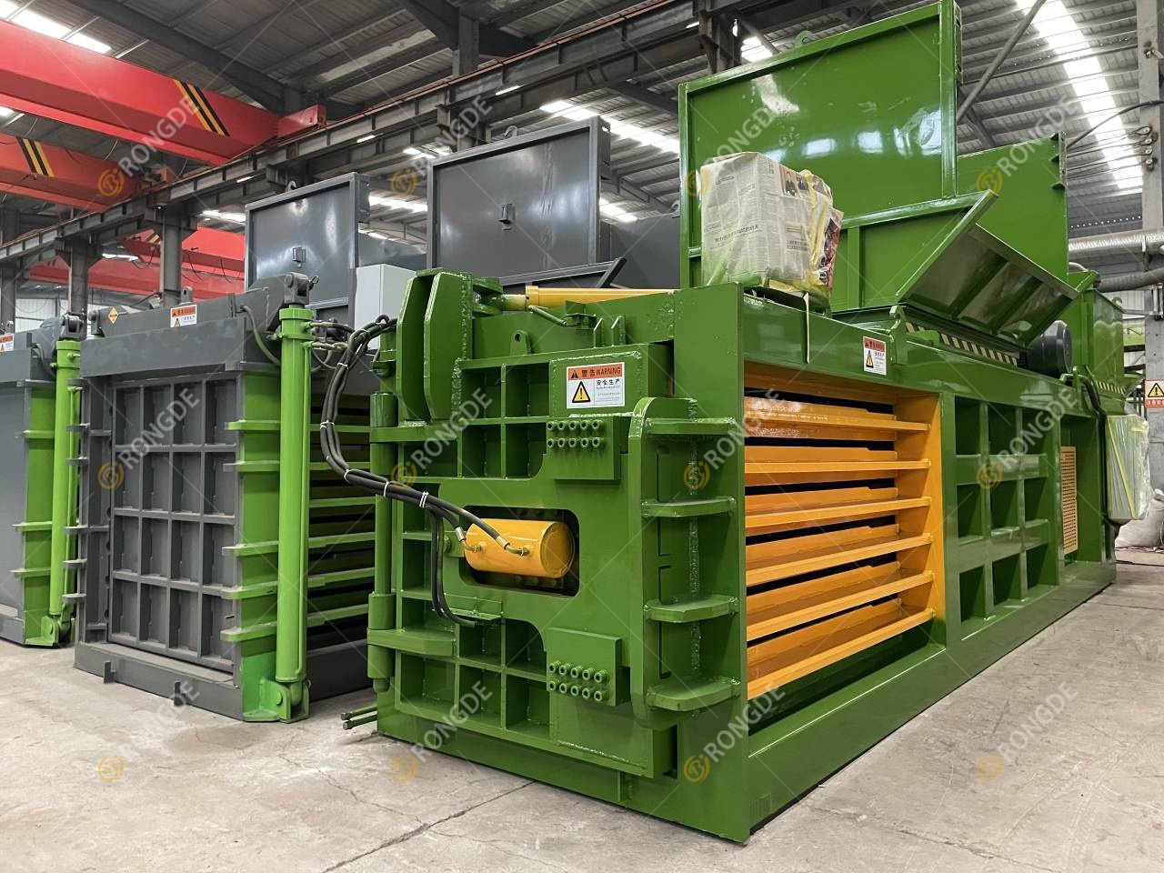 Straw baler
