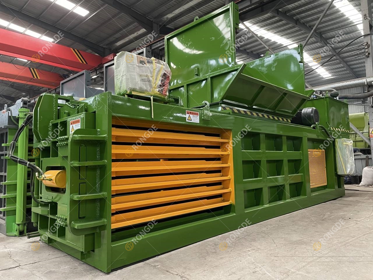 Straw baler